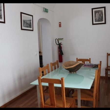 Mont' Sobro Hostel Evora Bagian luar foto