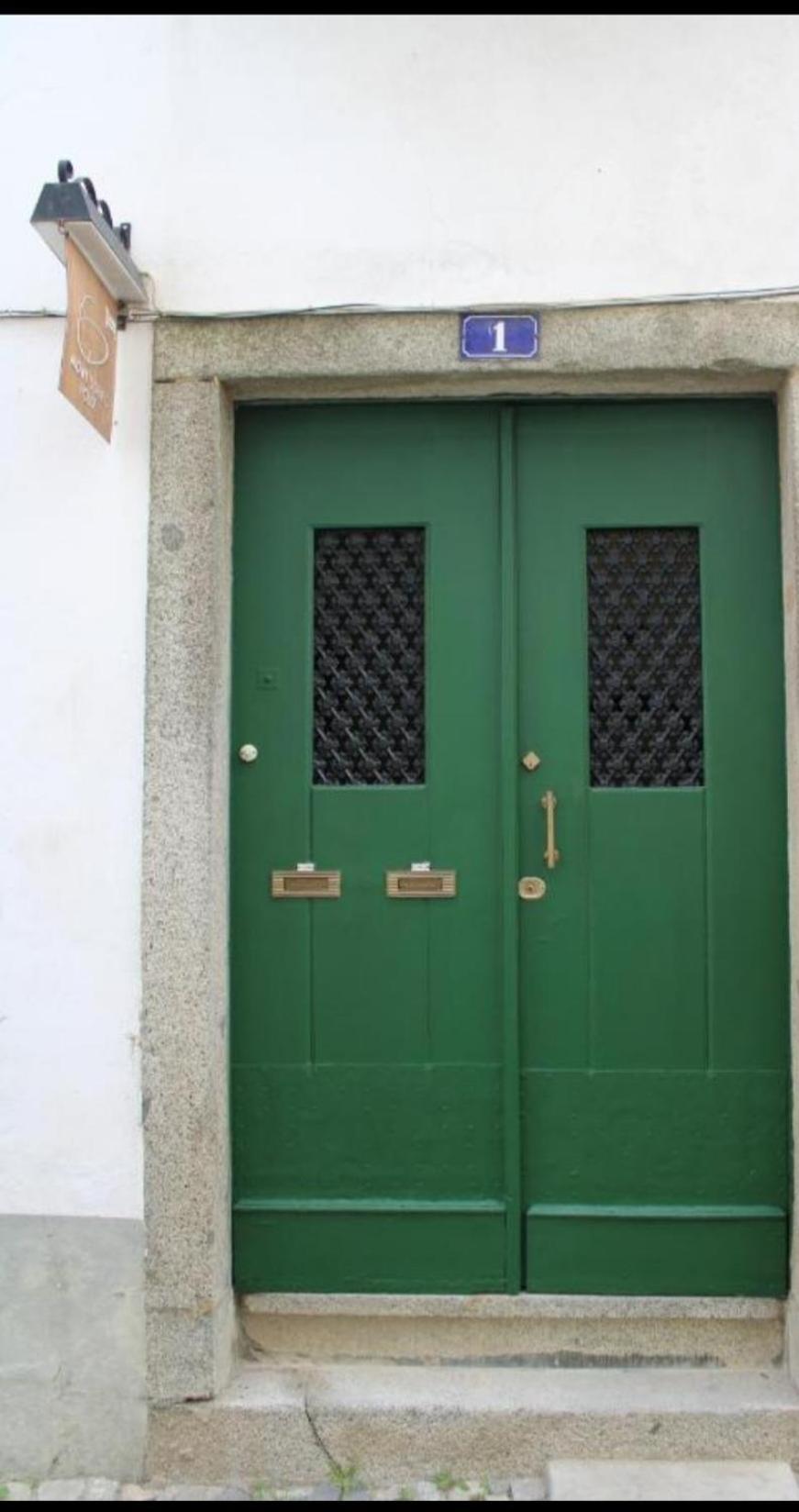 Mont' Sobro Hostel Evora Bagian luar foto