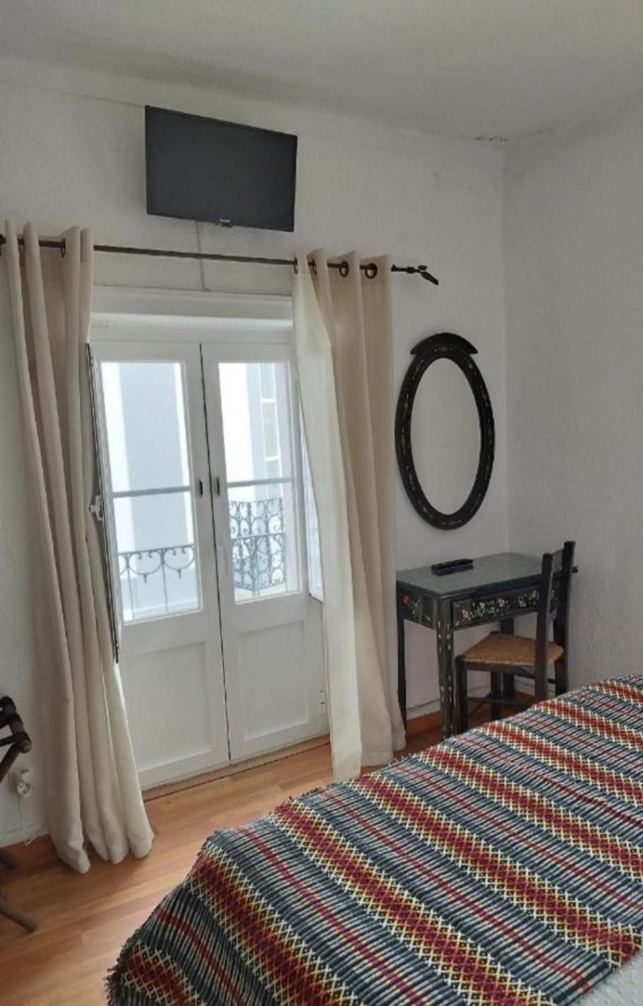 Mont' Sobro Hostel Evora Bagian luar foto