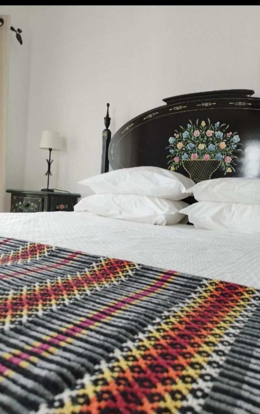 Mont' Sobro Hostel Evora Bagian luar foto