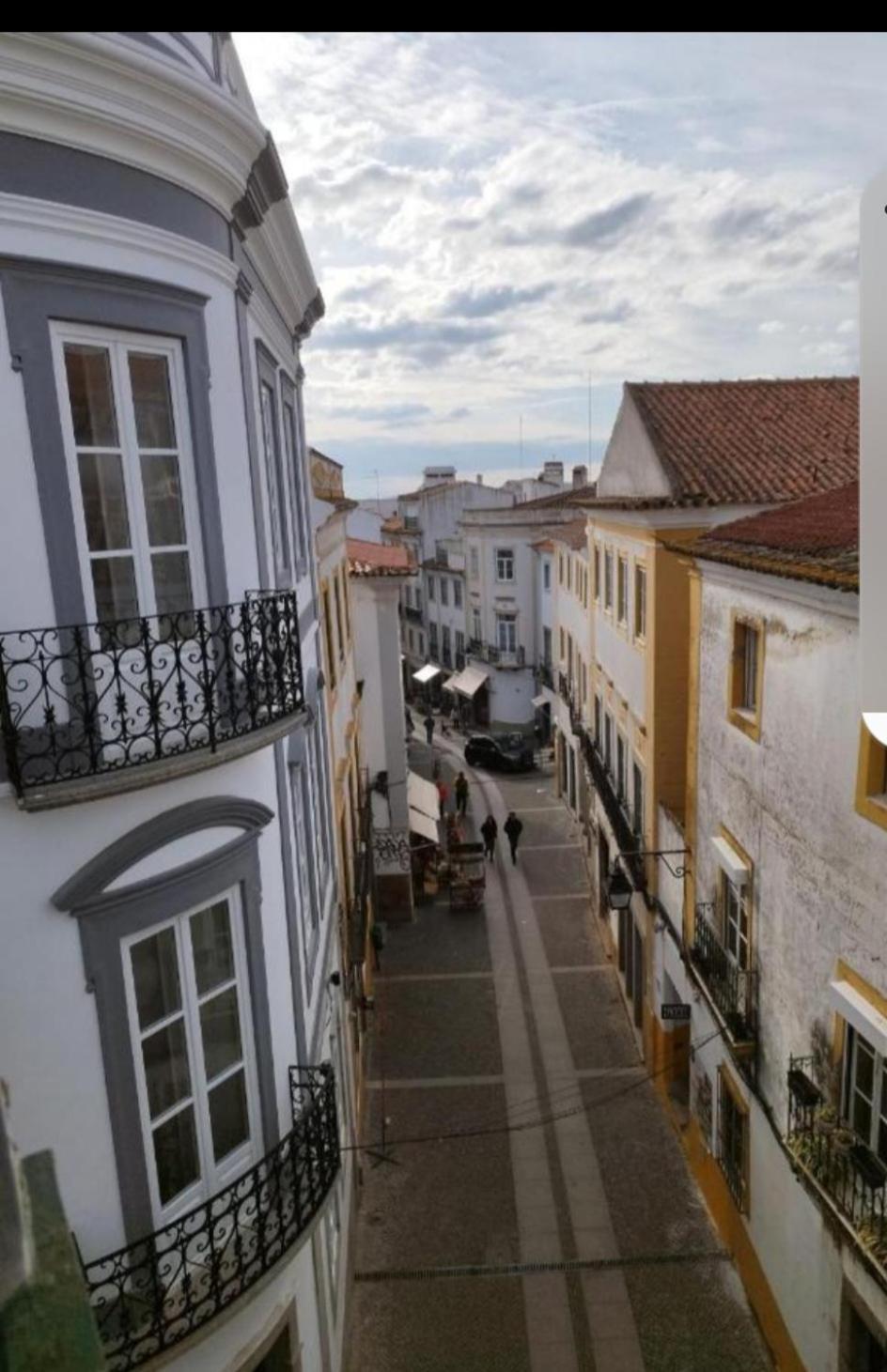 Mont' Sobro Hostel Evora Bagian luar foto